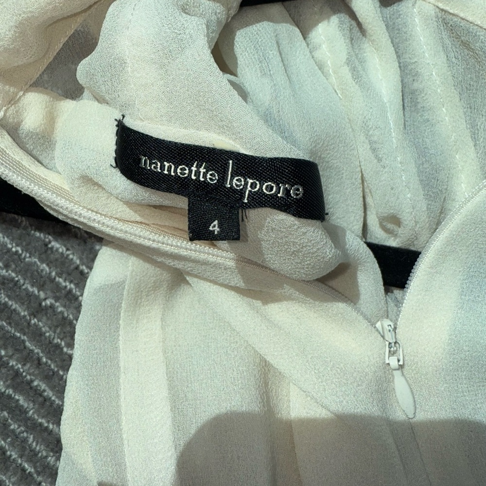 Nanette Lepore White Sleeveless Bib Collar Blouse - Picture 3 of 7
